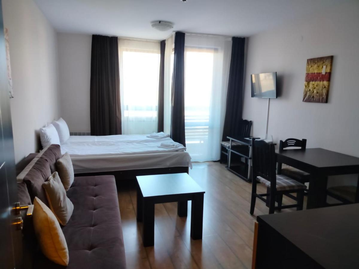 Alpine Lodge Bansko Apartments Exterior photo