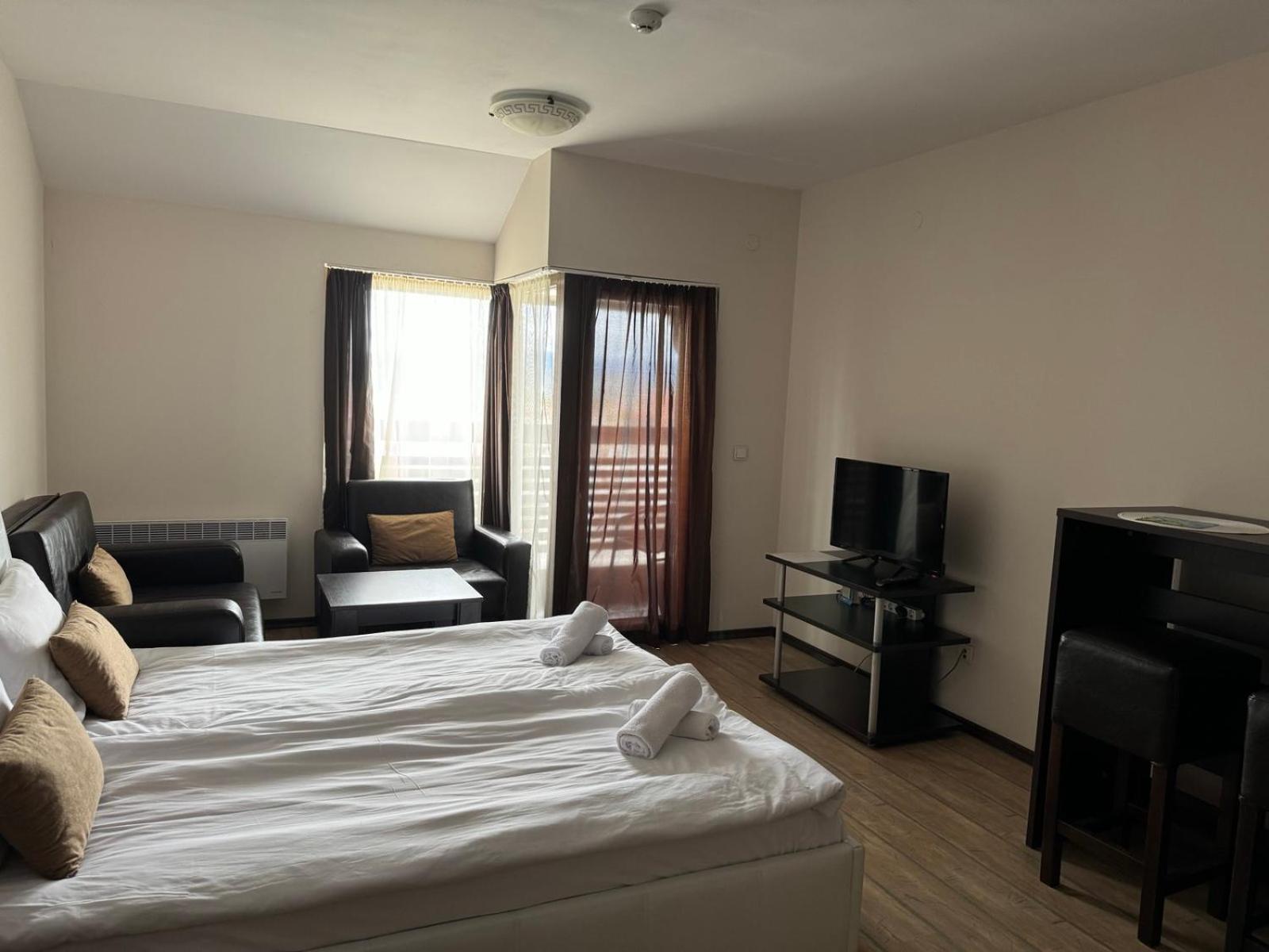 Alpine Lodge Bansko Apartments Exterior photo